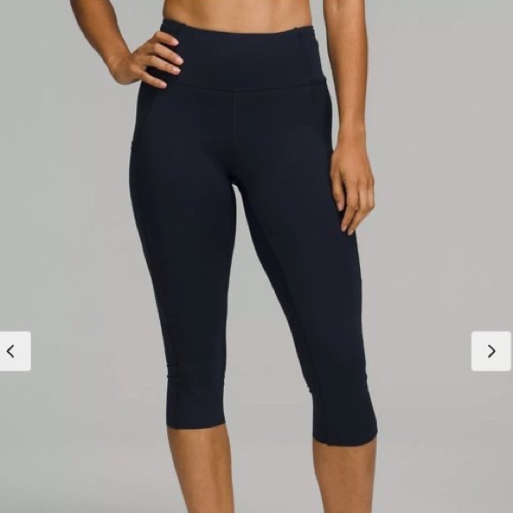 Lululemon Fast and Free Crop Capris 2 Zipper Pockets 19” Nulux Fabric Leggings - Picture 2 of 2
